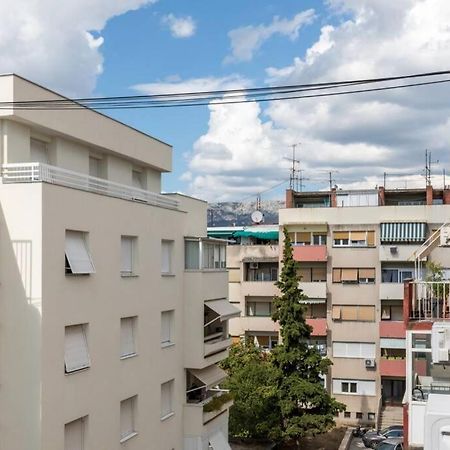 Banana Split Youth Apartment 外观 照片